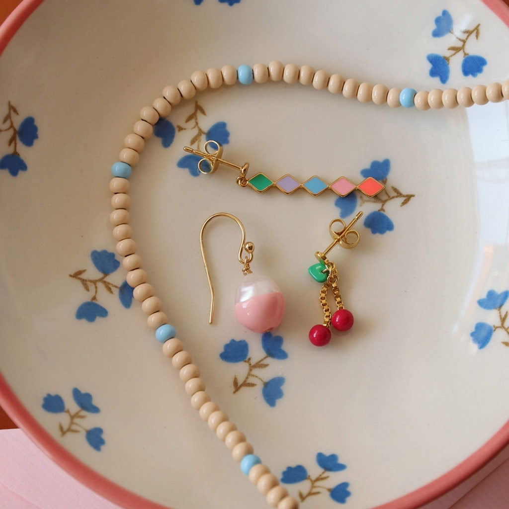LULU Copenhagen Color Ball Necklace Necklaces Buttercream/Light Blue