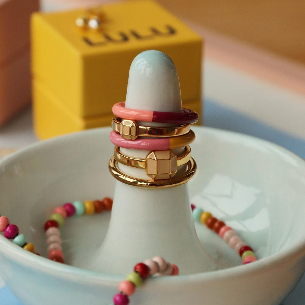LULU Copenhagen Diamond Ring Small gold plated Rings Buttercream